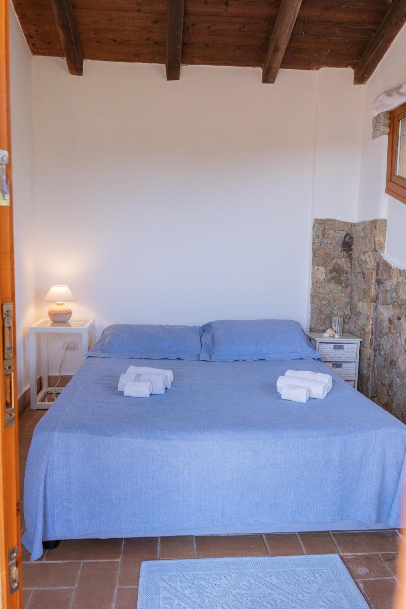 Residenza Del Barone Villa Zoe Chia - Vista Mare Экстерьер фото