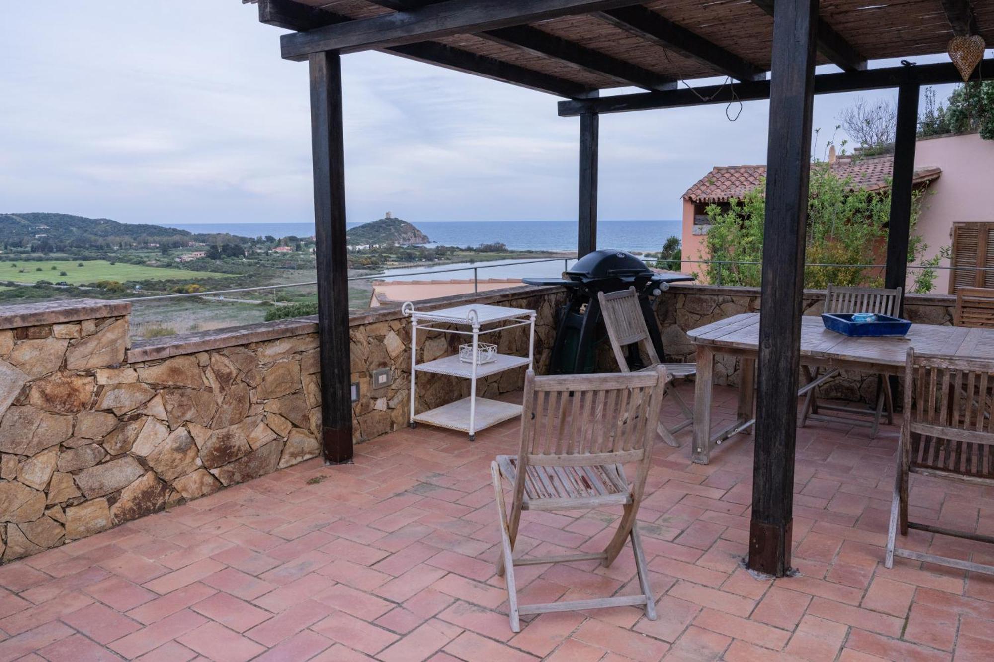 Residenza Del Barone Villa Zoe Chia - Vista Mare Экстерьер фото