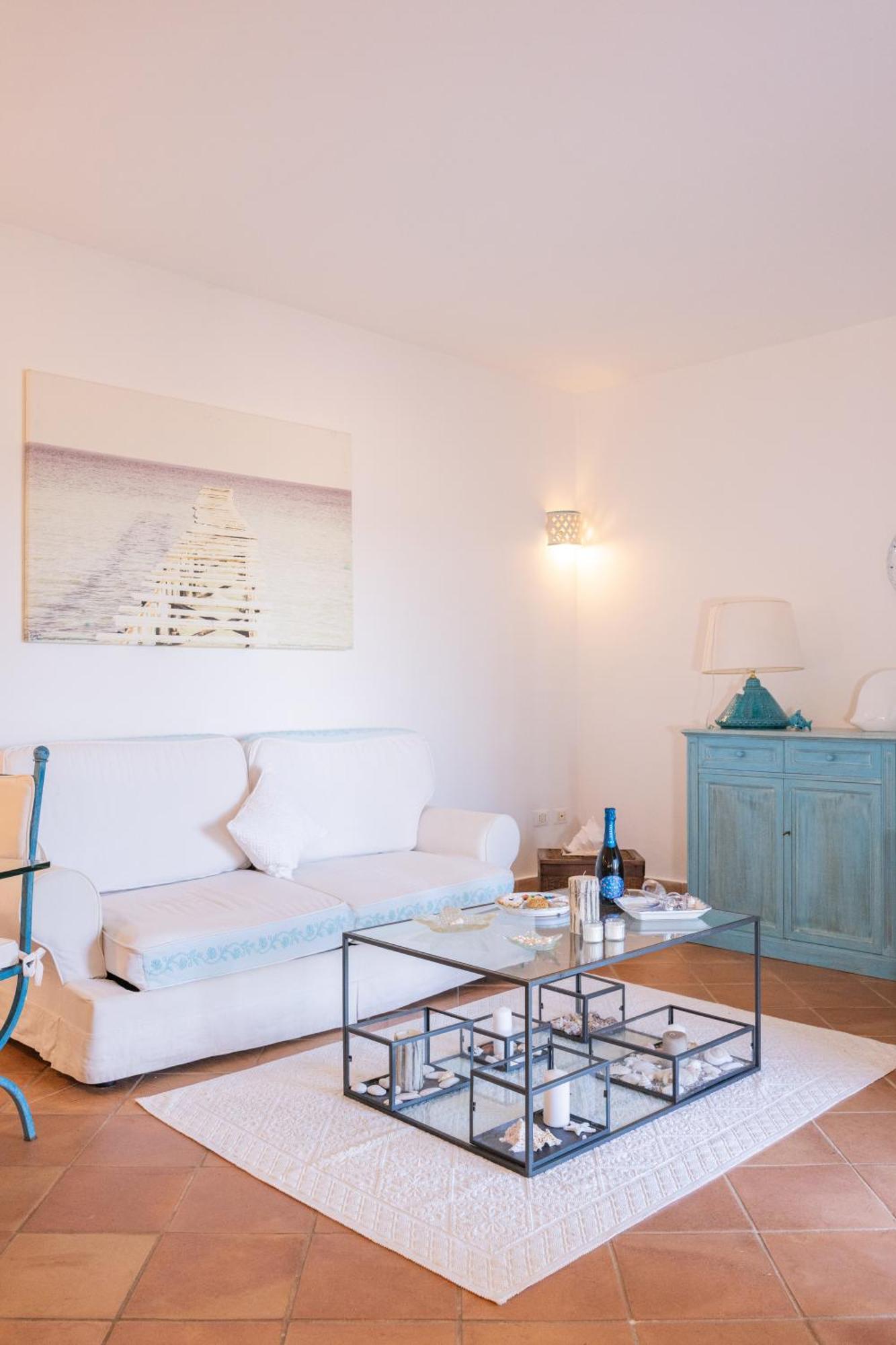 Residenza Del Barone Villa Zoe Chia - Vista Mare Экстерьер фото