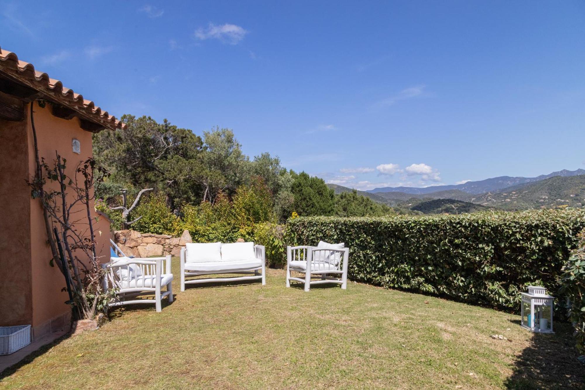 Residenza Del Barone Villa Zoe Chia - Vista Mare Экстерьер фото