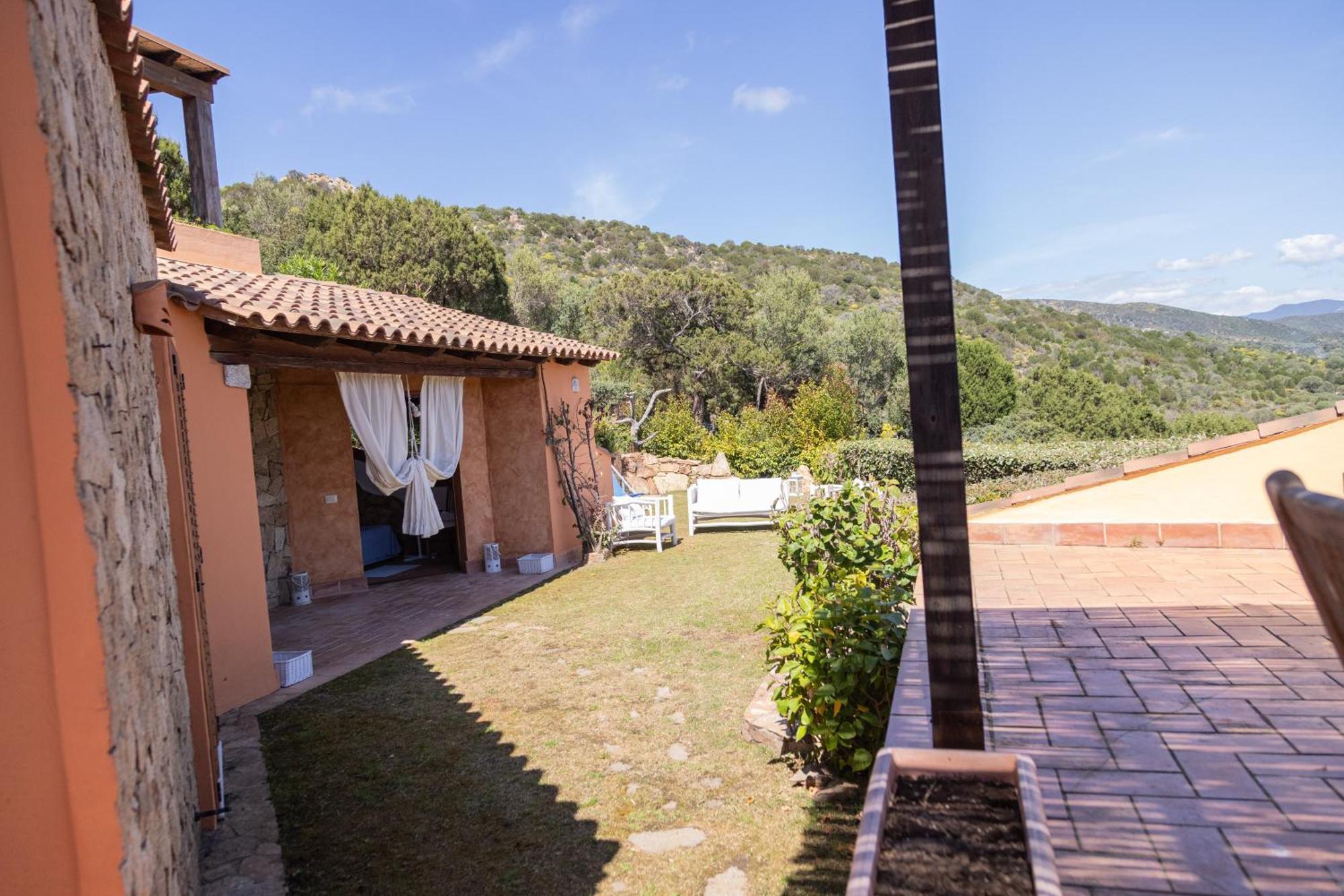 Residenza Del Barone Villa Zoe Chia - Vista Mare Экстерьер фото